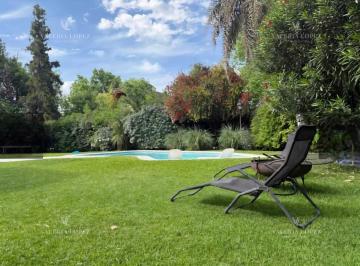 Casa · 287m² · 4 Ambientes · 6 Cocheras · Casa Chalet en Venta en Mapuche Country Club, Pilar, G. B. a. Zona Norte