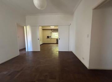 Departamento de 3 ambientes, Balvanera · Departamento 3 Ambientes con Dependencia y Baño de Servicio Balbanera