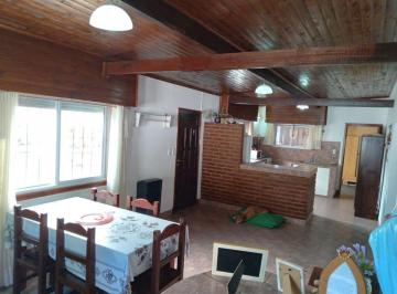 Casa de 3 ambientes, Mar del Plata · Casa Americana, 120 m². 3 Amb. 2 Baños, Parque, Coch. Barrio El Tejado