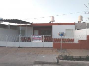 Casa · 120m² · 6 Ambientes · 2 Cocheras · Casa - Rivadavia