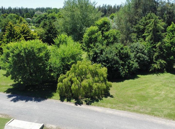 Terreno · 1833m²