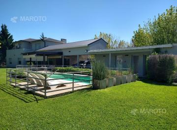 Casa · 325m² · 6 Ambientes · 2 Cocheras · Casa en Venta en Barrio Septiembre –maroto Propiedades