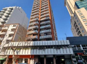 Bodega-Galpón · 1100m² · 8 Cocheras · Alquiler Deposito y Oficinas Comerciales Caba Abasto Once Ba