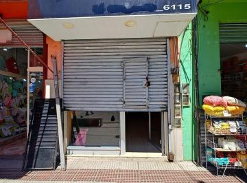 Local comercial · 36m² · Excelente Local Comercial en Pleno Centro de Laferrere