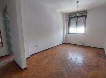 Departamento · 60m² · 3 Ambientes · Departamento en Alquiler - Zona Centro Río