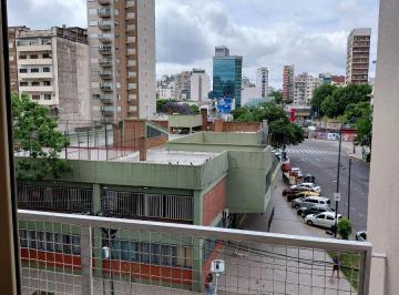 Departamento de 2 ambientes, Villa Urquiza · Cullen 5000 - 3er Piso Al Frente con Balcón. Muy Luminoso