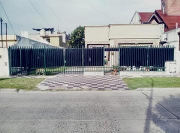 Casa · 110m² · 4 Ambientes · Italia 2289