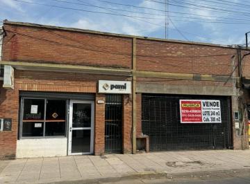 Local comercial · 300m² · Local en Venta Pilar Centro