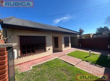 Casa · 180m² · 4 Ambientes · Casa en Benavidez