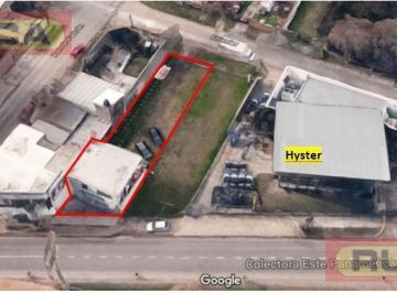 Local comercial · 146m² · 4 Ambientes · Alquiler de Local con Oficina Panamericana Km.35 y Henry Ford
