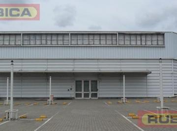 Depósito · 1650m² · 1.600 m² Depósito en Alquiler
