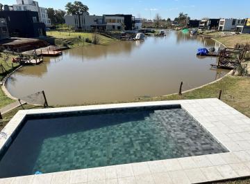 Casa · 294m² · 5 Ambientes · 3 Cocheras · Casa en Venta en El Canal, Dique Luján, Tigre