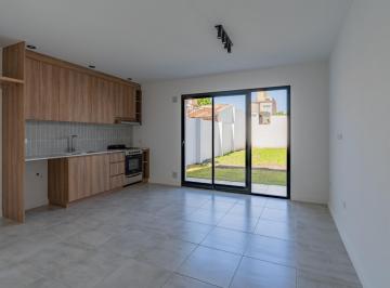 PH · 44m² · 2 Ambientes · PH en San José
