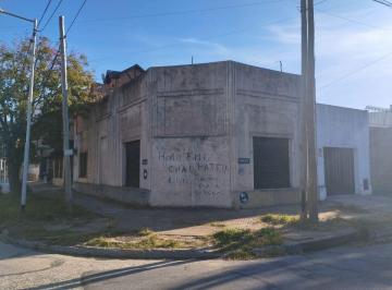 Casa de 3 ambientes, Avellaneda · Casa con Local – Brandsen 2597 – Sarandí