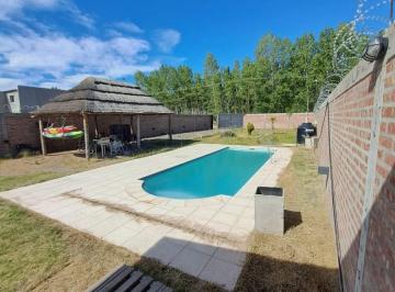 Terreno · 600m² · Terreno con Pileta - Plottier