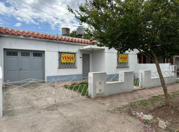 Casa de 6 ambientes, Córdoba · Vendo Casa Dos Dorm. Barrio Patricios