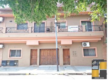 Departamento de 2 ambientes, Lanús · Departamento 2 Ambientes en El Centro de Valentin Alsina!