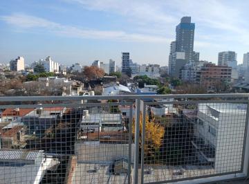 Departamento de 3 ambientes, Colegiales · Luminoso Departamento C/ Balcón y Vista Panorámica!