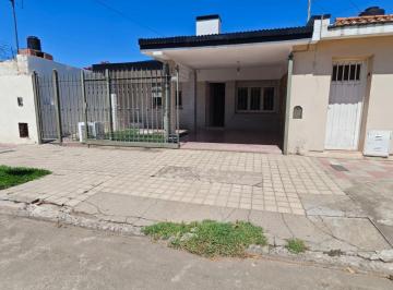 Casa de 6 ambientes, Córdoba · Hermosa / / Impecable - Muy Familiar - Conocela. Lo Vale!