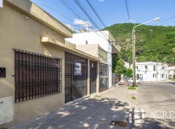 Casa · 184m² · 4 Ambientes · Venta de Casa de 3 Dorm. a m del Hospital San Bernardo, Salta Capital