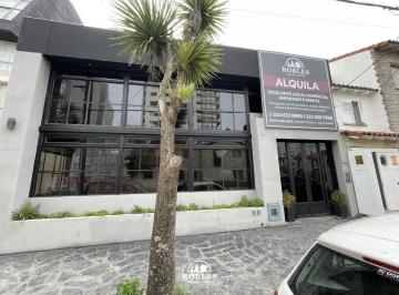 Local comercial · 216m² · Propiedad Para Uso Comercial Sobre Calle Alem.