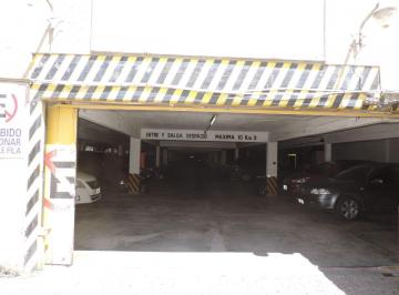 Garage , Avellaneda · Wilde, Cochera Fija, Cubierta, Muy Amplia, Espacio Para Guardautiles
