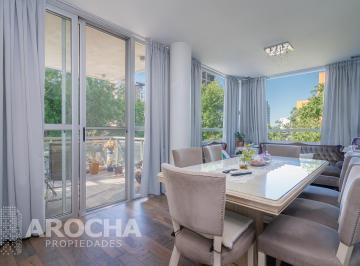 Departamento · 72m² · 3 Ambientes · 1 Cochera · Departamento Piso 3 Ambientes en Quilmes Centro