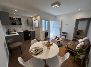 Departamento · 36m² · 2 Ambientes · PH 2 Ambientes con Patio Reciclado en La Perla