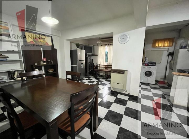 Casa · 147m² · 7 Ambientes · 1 Cochera