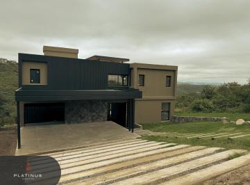 Casa · 280m² · 5 Ambientes · 2 Cocheras · Casa de 3 Dorm. en Country La Deseada - Entrega Junio 2026