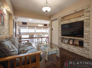 Departamento · 125m² · 5 Ambientes · 1 Cochera · Semipiso en Venta de 4 Dorm. con Cochera, Apto Crédito - Barrio Centro