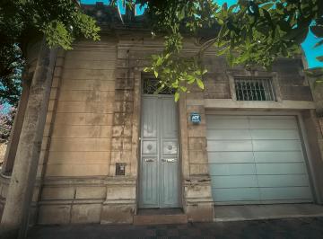 Casa · 125m² · 5 Ambientes · 1 Cochera · Casa PH en Venta de 3 Dorm. con Cochera - General Bustos