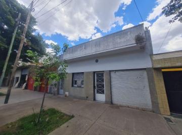 PH de 3 ambientes, Liniers · Tipo Casa 3 Ambientes con Patio, Cochera y Terraza