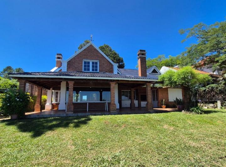 Casa en venta en Ituzaingo · 3 ambientes