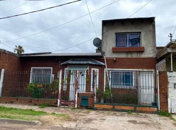 ZUN-ZUN-1273_2 · Casa 3 Ambientes. | El Gaucho Al 2300