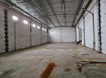 Depósito · 600m² · Depósito en Venta en San Martin, G. B. a. Zona Norte, Argentina