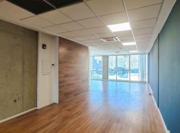 Oficina comercial · 95m² · 2 Ambientes · Oficina Premium (95 M²) en Edificio Sustentable y Céntrico