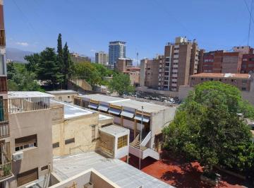 Departamento de 11 ambientes, Ciudad de Mendoza · Departamento de 214 m² con 4 Dorm. en Venta en Mendoza