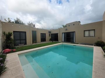 20260221_100341.jpg · 🏡 Hermosa Propiedad en Venta con Pileta – Zona Norte