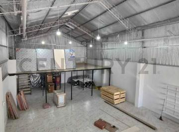 Bodega-Galpón · 200m² · Deposito en Venta en City Bell