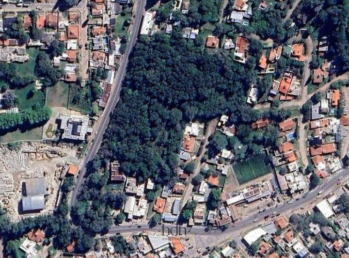 Terreno · 2184m²
