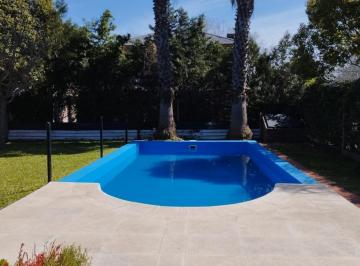 Casa · 57m² · 4 Ambientes · 1 Cochera · Casa en Garita 15