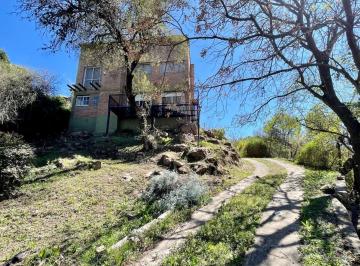 Casa · 145m² · 4 Ambientes · 2 Cocheras · Casa en Venta de 2 Dorm. en Lago Azul a 20 Min de Villa Carlos Paz