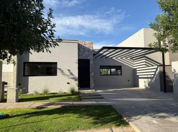 Casa de 6 ambientes, Mayor Drummond · Venta Excelente Casa a Estrenar en "Barrio Rincón de Drummond"