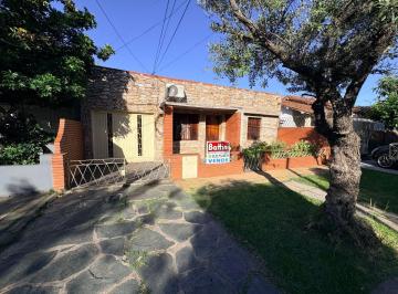 Casa de 3 ambientes, Morón · Casa Americana 3 Ambientes - Apto Crédito - Cochera Doble - Morón Sur