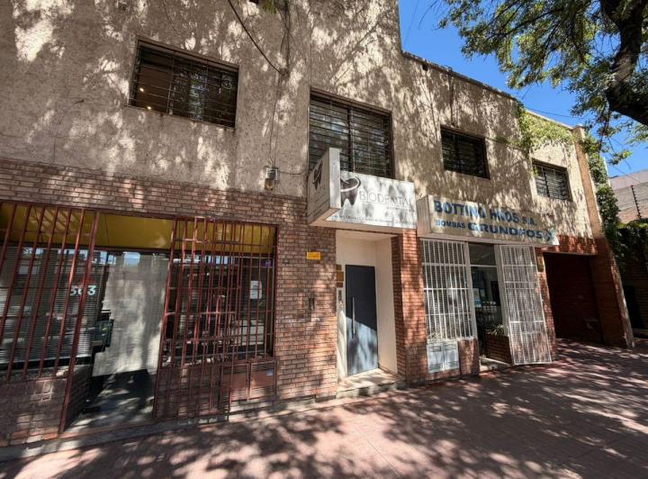 Oficina comercial · 80m² · 6 Ambientes