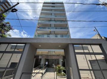 Departamento de 4 ambientes, Quilmes · Piso de 4 Ambientes con Excelente Vista, Baulera y Cochera en Venta