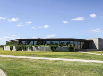 Terreno · 1038m² · Venta Terreno Barrio Cerrado Vida Club de Campo Funes Santa Fe Fondo Norte