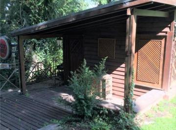 Quinta vacacional · 28m² · 1 Ambiente · 2 Cocheras · Sierra de Los Padres - Pequeña Cabaña Sobre Hermoso Lote de 643 m²