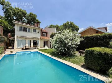 Casa · 290m² · 6 Ambientes · 2 Cocheras · Casa Venta 6 Ambientes San Isidro - con Pileta